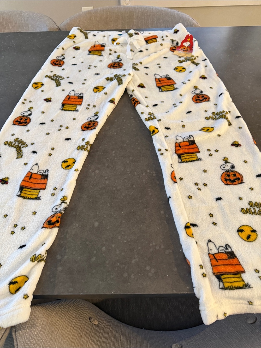 Peanuts White Fleece Pajama Pants with Orange & Yellow Halloween Print - Peanuts